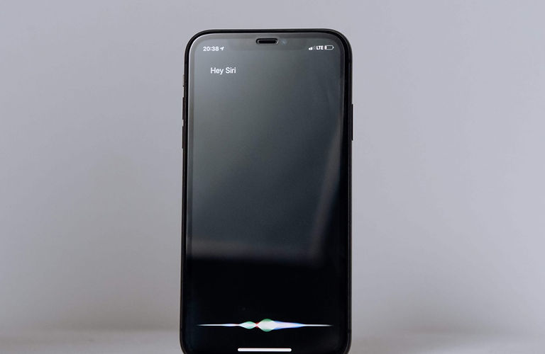 Voice search with Siri on iPhone